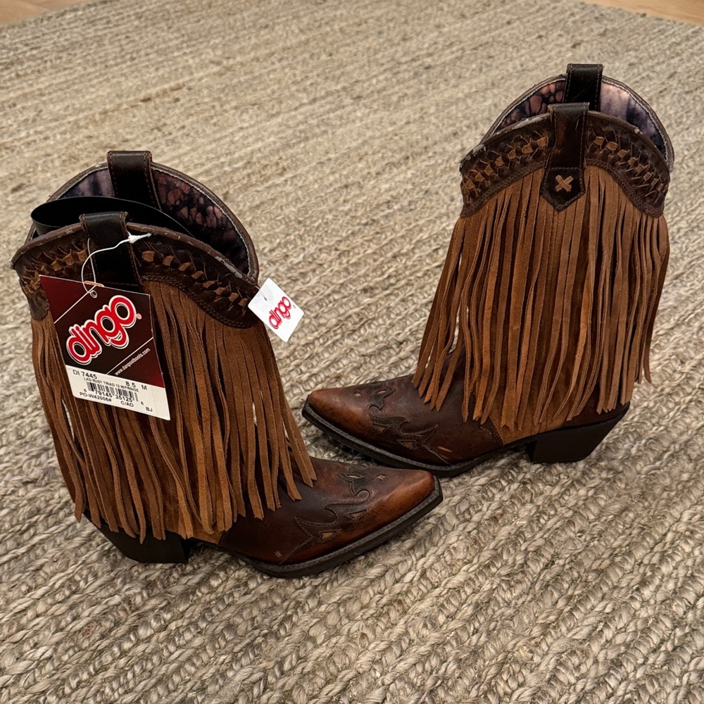 Dingo Women's Tan and Brown Fringe Heeled Boots